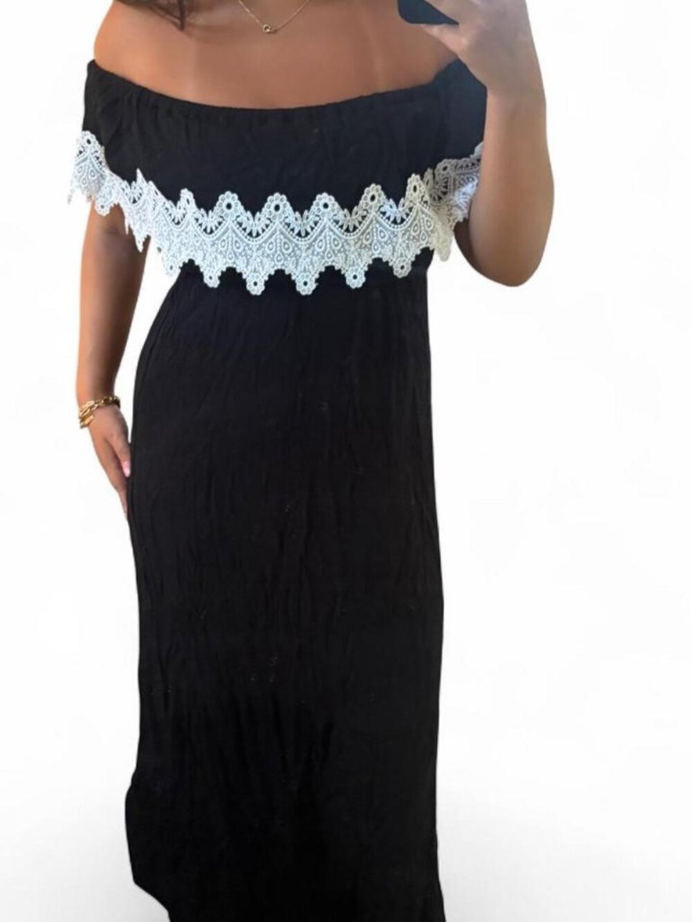 Romeo + Juliet Couture Off Shoulder Lace Trim Dress